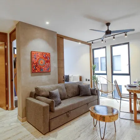 Volta 212 Hotel